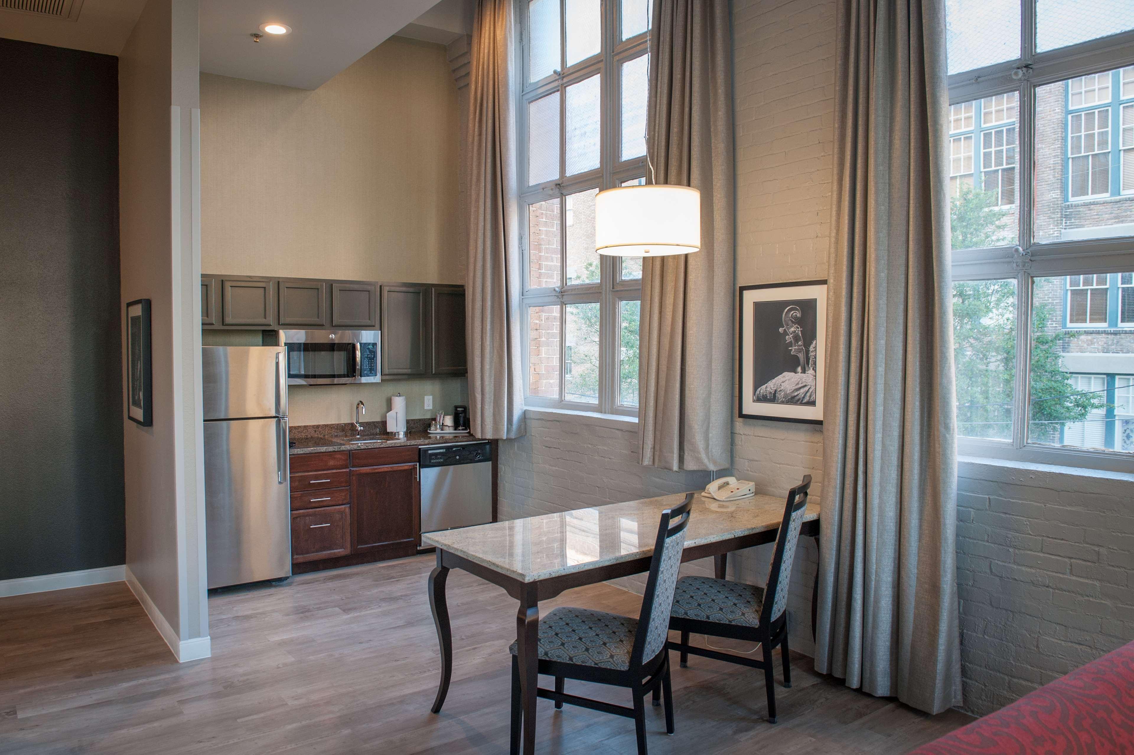 Crowne Plaza New Orleans French Qtr - Astor By Ihg Hotel Exterior photo
